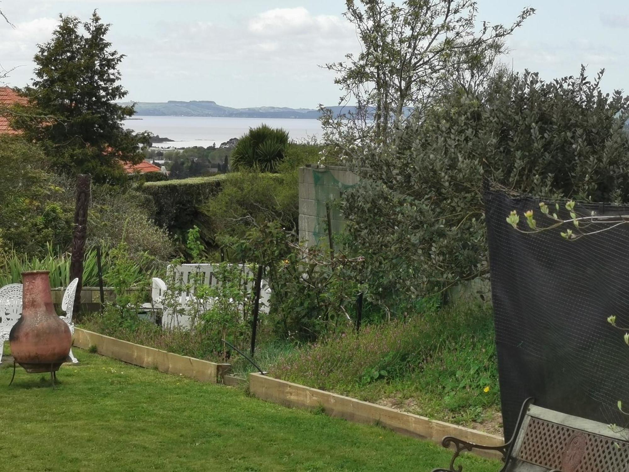 Geyser Lookout Bnb Rotorua Exterior photo